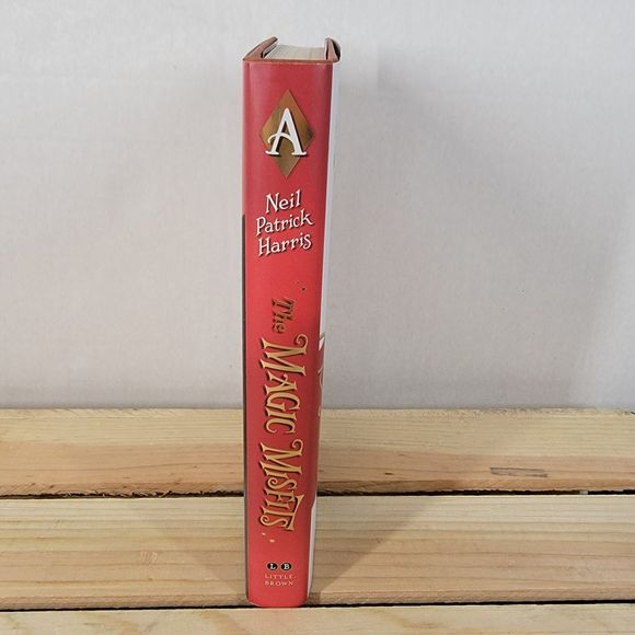 "The Magic Misfits" by Neil Patrick Harris Hardback Target Exclusive. NEW - Picture 2 of 3